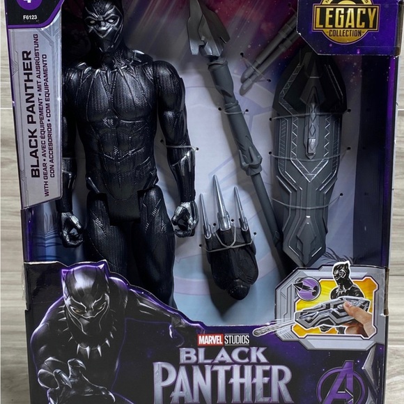 AVENGERS 12" BLACK PANTHER ACTION FIGURE & GEAR LEGACY COLLECTION TITAN HERO - Picture 1 of 2